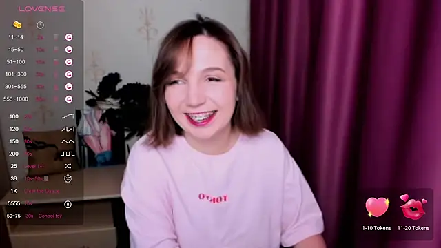 KindHazelHere  online show from 02-15-25, 02:22