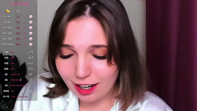 KindHazelHere  online show from 03-05-25, 07:17