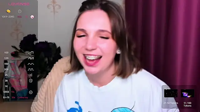 KindHazelHere  online show from 03-05-25, 10:21