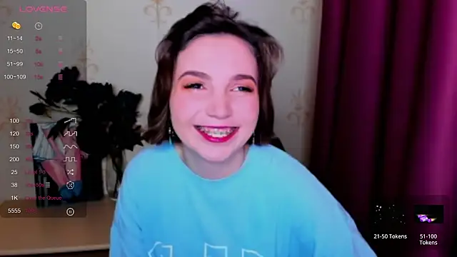 KindHazelHere  online show from 09-28-25, 08:14