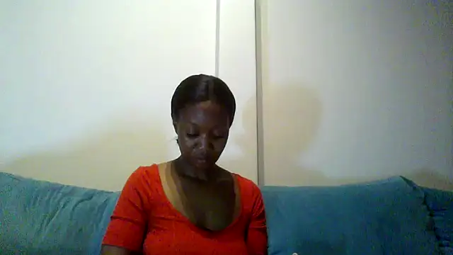 Snapshot of Hardnipples8 chatting on 04-19-26, 11:29 Hardnipples8 online show from 04-19-26, 11:29