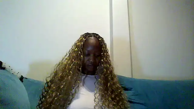 Snapshot of Hardnipples8 chatting on 05-03-26, 03:45 Hardnipples8 online show from 05-03-26, 03:45