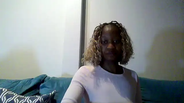 Snapshot of Hardnipples8 chatting on 05-12-26, 11:24 Hardnipples8 online show from 05-12-26, 11:24