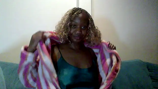 Snapshot of Hardnipples8 chatting on 05-15-26, 11:01 Hardnipples8 online show from 05-15-26, 11:01