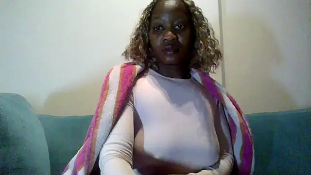 Snapshot of Hardnipples8 chatting on 05-18-26, 11:10 Hardnipples8 online show from 05-18-26, 11:10