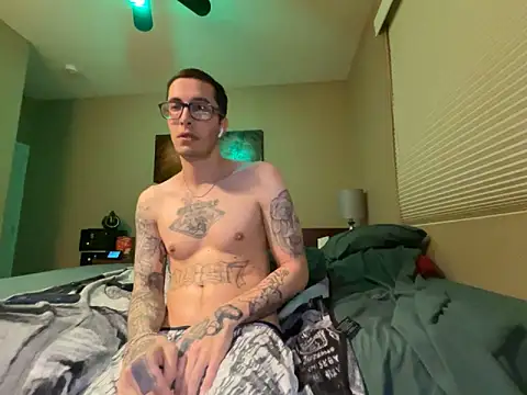 Snapshot of Bwcjoshbanks chatting on 03-12-25, 12:04 Bwcjoshbanks online show from 03-12-25, 12:04