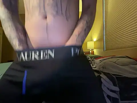 Snapshot of Bwcjoshbanks chatting on 03-17-25, 12:30 Bwcjoshbanks online show from 03-17-25, 12:30