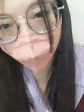 Lu Nana online show from 01-27-25, 06:31