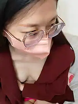 Lu Nana online show from 02-02-25, 06:48