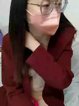 Lu Nana online show from 02-05-25, 12:49