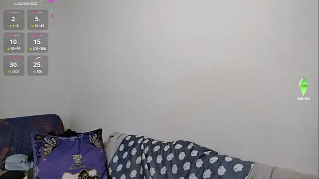 Lu Nana online show from 09-25-25, 09:24