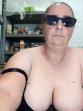 Snapshot of eroticjessitop chatting on 06-27-26, 04:45 eroticjessitop online show from 06-27-26, 04:45