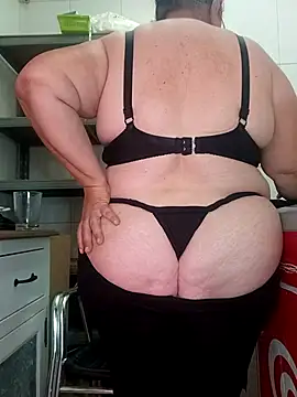 Snapshot of eroticjessitop chatting on 07-13-26, 06:44 eroticjessitop online show from 07-13-26, 06:44
