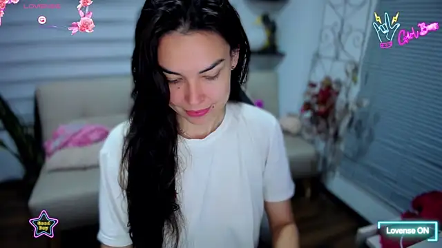 Lunlunera online show from 02-15-26, 01:35