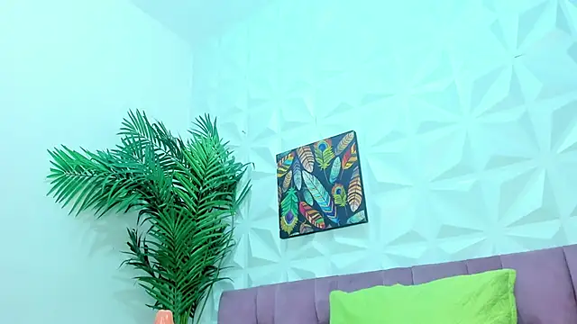 Hellen Sky online show from 02-07-25, 01:25