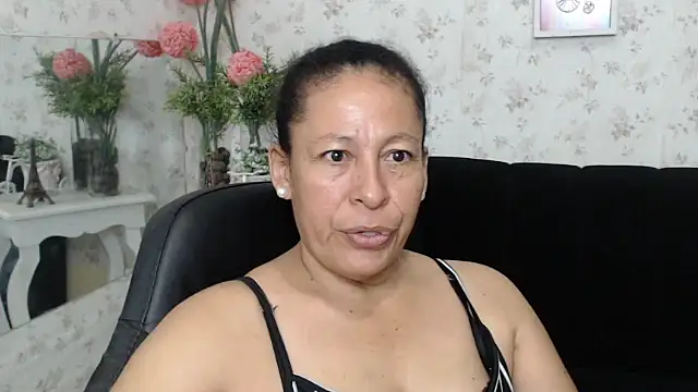 mature martina online show from 03-12-25, 11:22