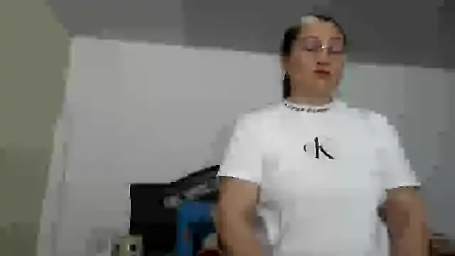 Snapshot of ruby-milf1 chatting on 09-23-25, 12:46 ruby-milf1 online show from 09-23-25, 12:46