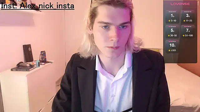 Snapshot of Alex_Nick_ chatting on 02-18-25, 08:03 Alex Nick online show from 02-18-25, 08:03