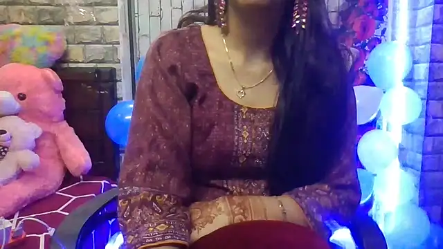 Sexy iknoor online show from 02-15-26, 05:59