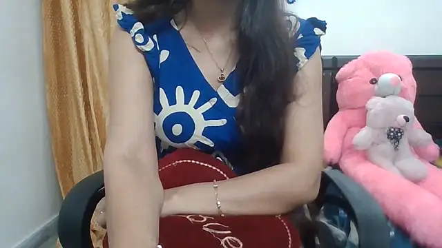 Snapshot of Sexy_iknoor chatting on 07-24-26, 05:49 Sexy iknoor online show from 07-24-26, 05:49