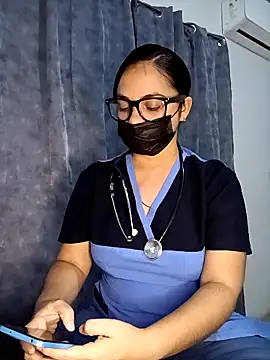 MEGAN X0XX online show from 12-18-25, 09:43