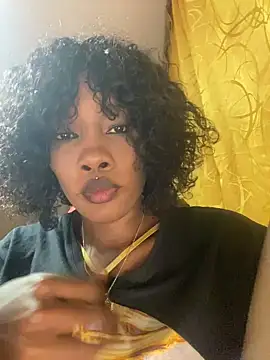 Snapshot of coral1727 chatting on 12-19-24, 11:25 coral1727 online show from 12-19-24, 11:25