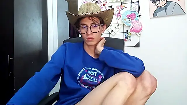 Snapshot of Norehg chatting on 09-16-25, 08:48 Norehg online show from 09-16-25, 08:48