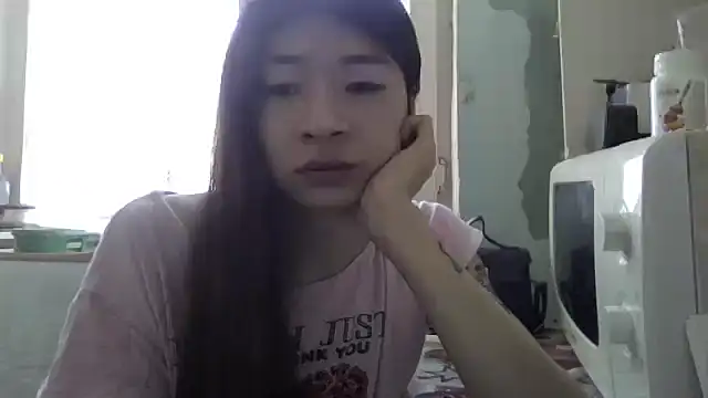 CarlyJoy online show from 03-16-25, 05:58