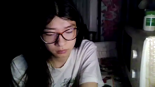 CarlyJoy online show from 03-18-26, 04:43