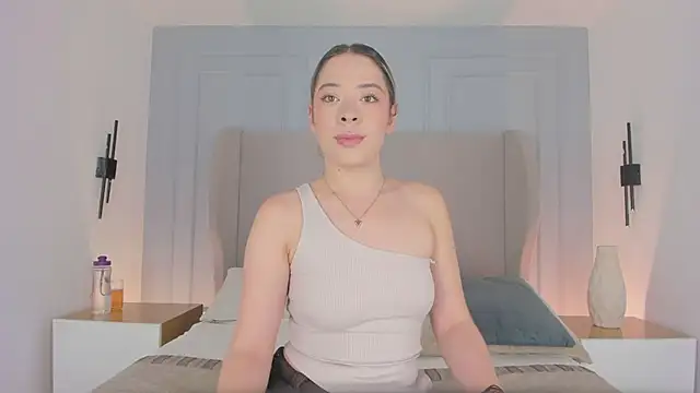 chloe d online show from 05-14-26, 01:07