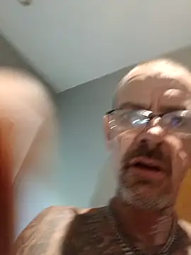 Snapshot of deepstroker42071 chatting on 01-09-26, 03:09 deepstroker42071 online show from 01-09-26, 03:09