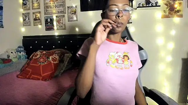 Snapshot of Cristal_Jonas@xh chatting on 11-14-25, 04:44 Cristal Jonasxh online show from 11-14-25, 04:44