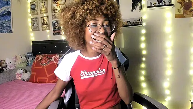 Cristal Jonasxh online show from 11-20-25, 04:34