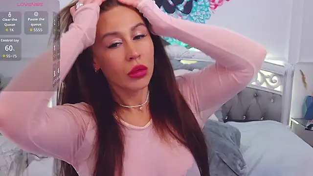 CrissyTaylor online show from 11-13-25, 03:27