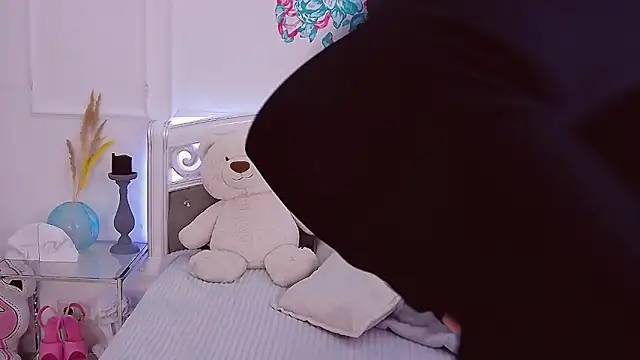 CrissyTaylor online show from 01-16-26, 03:32