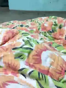 Snapshot of SILENT_FUCKER_01 chatting on 12-10-24, 04:06 SILENT FUCKER 01 online show from 12-10-24, 04:06