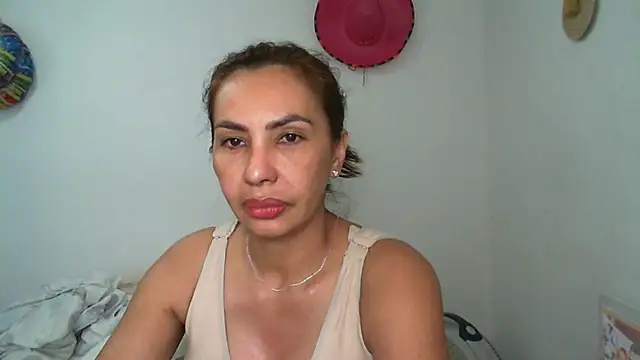 salome  milf online show from 02-15-26, 12:18