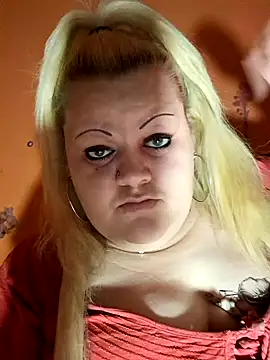 Snapshot of ducicsajsziii chatting on 12-11-24, 05:59 ducicsajsziii online show from 12-11-24, 05:59