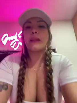 sexyyykloee online show from 03-11-26, 05:57