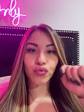 sexyyykloee online show from 04-09-26, 05:40