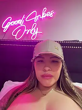 sexyyykloee online show from 05-16-26, 07:27