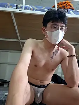 Gwencloudy online show from 03-29-26, 06:35