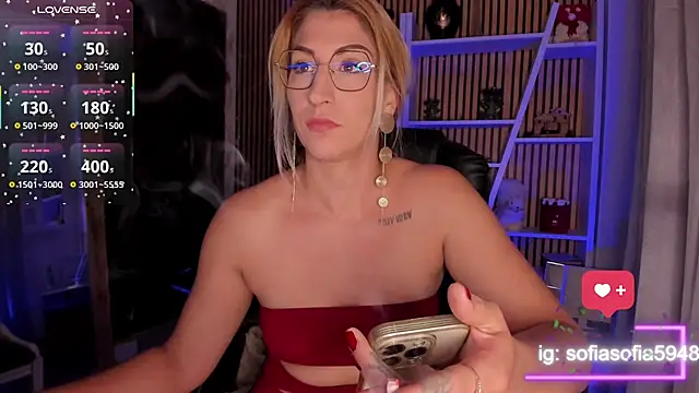 sofiah  online show from 04-14-26, 06:03