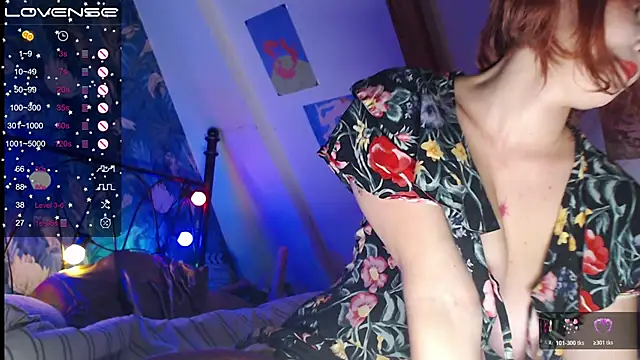 Snapshot of RubyLynxx chatting on 11-08-25, 07:12 RubyLynxx online show from 11-08-25, 07:12