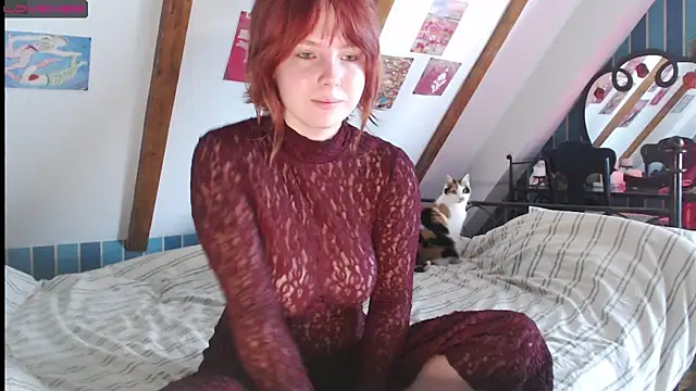 Snapshot of RubyLynxx chatting on 11-23-25, 08:25 RubyLynxx online show from 11-23-25, 08:25