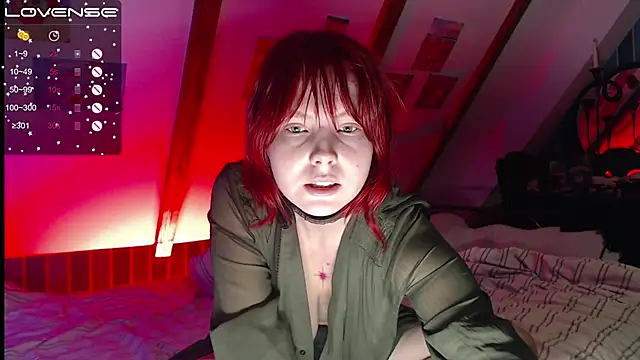 Snapshot of RubyLynxx chatting on 11-30-25, 02:32 RubyLynxx online show from 11-30-25, 02:32