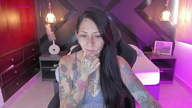 dark gotica online show from 09-30-25, 07:08