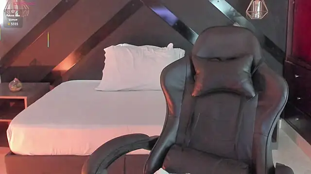 dark gotica online show from 02-04-26, 07:09