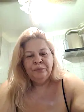 Snapshot of AriannaMilf chatting on 07-05-26, 05:53 AriannaMilf online show from 07-05-26, 05:53