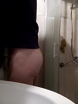 petitpeps84 online show from 12-15-24, 07:46